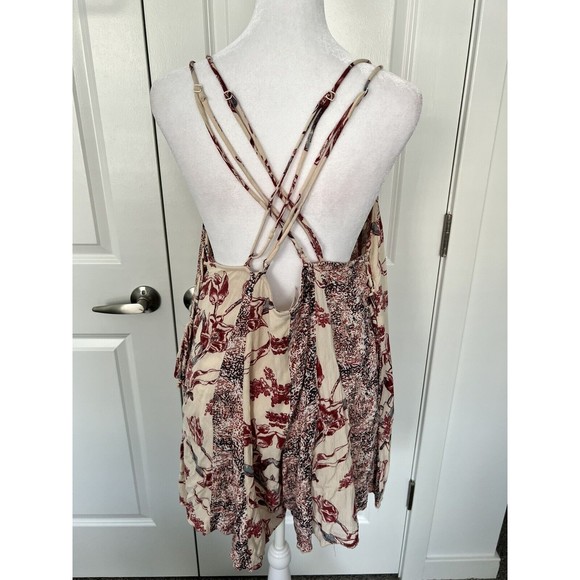 Free People Isabella Mixed Print Romper Cross Back Tie Details Flowy size Large - Picture 6 of 12